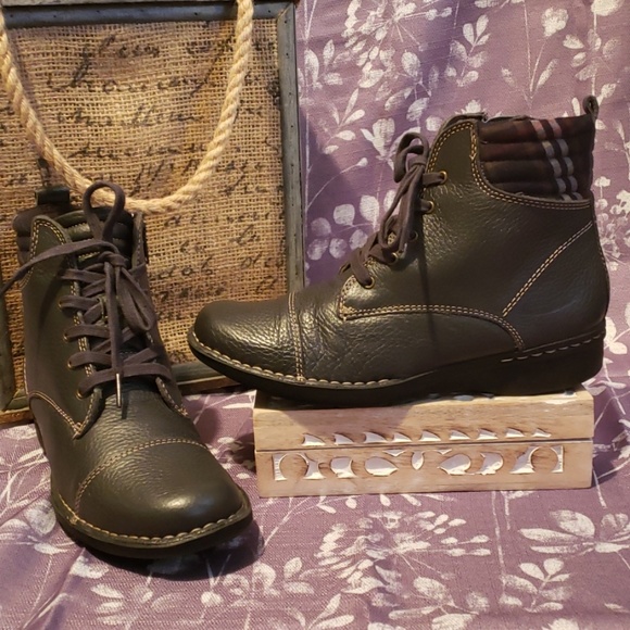clarks whistle bea boots
